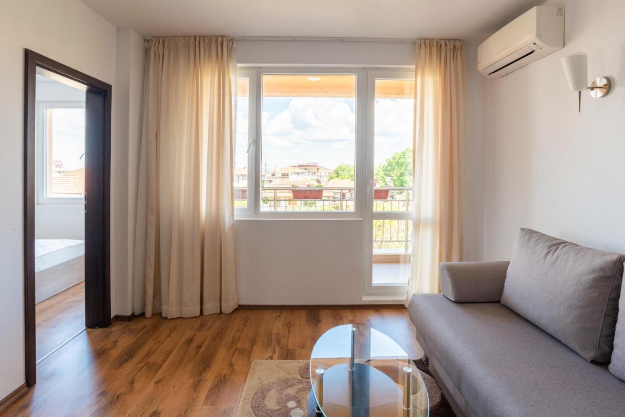 Boutique Wellness Hotel Ambrosia TTchernomorets Extérieur photo