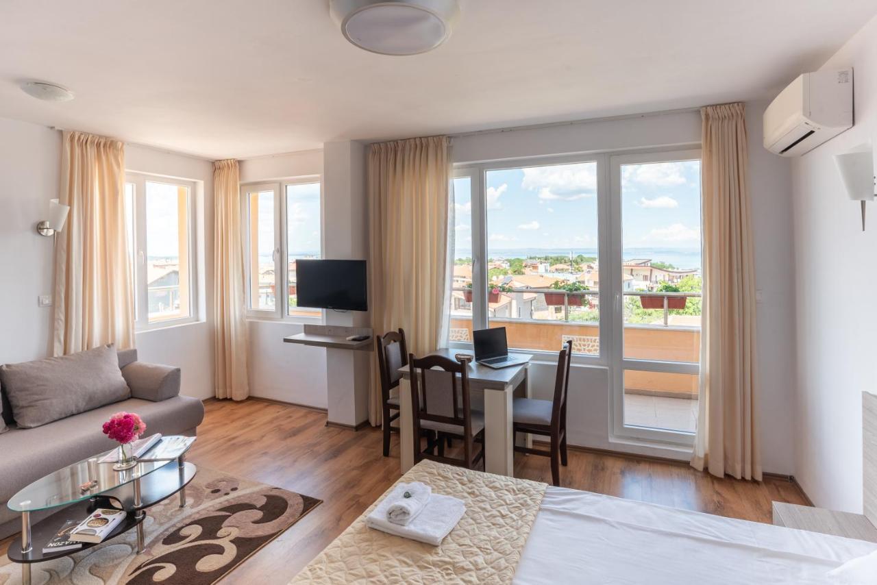 Boutique Wellness Hotel Ambrosia TTchernomorets Extérieur photo