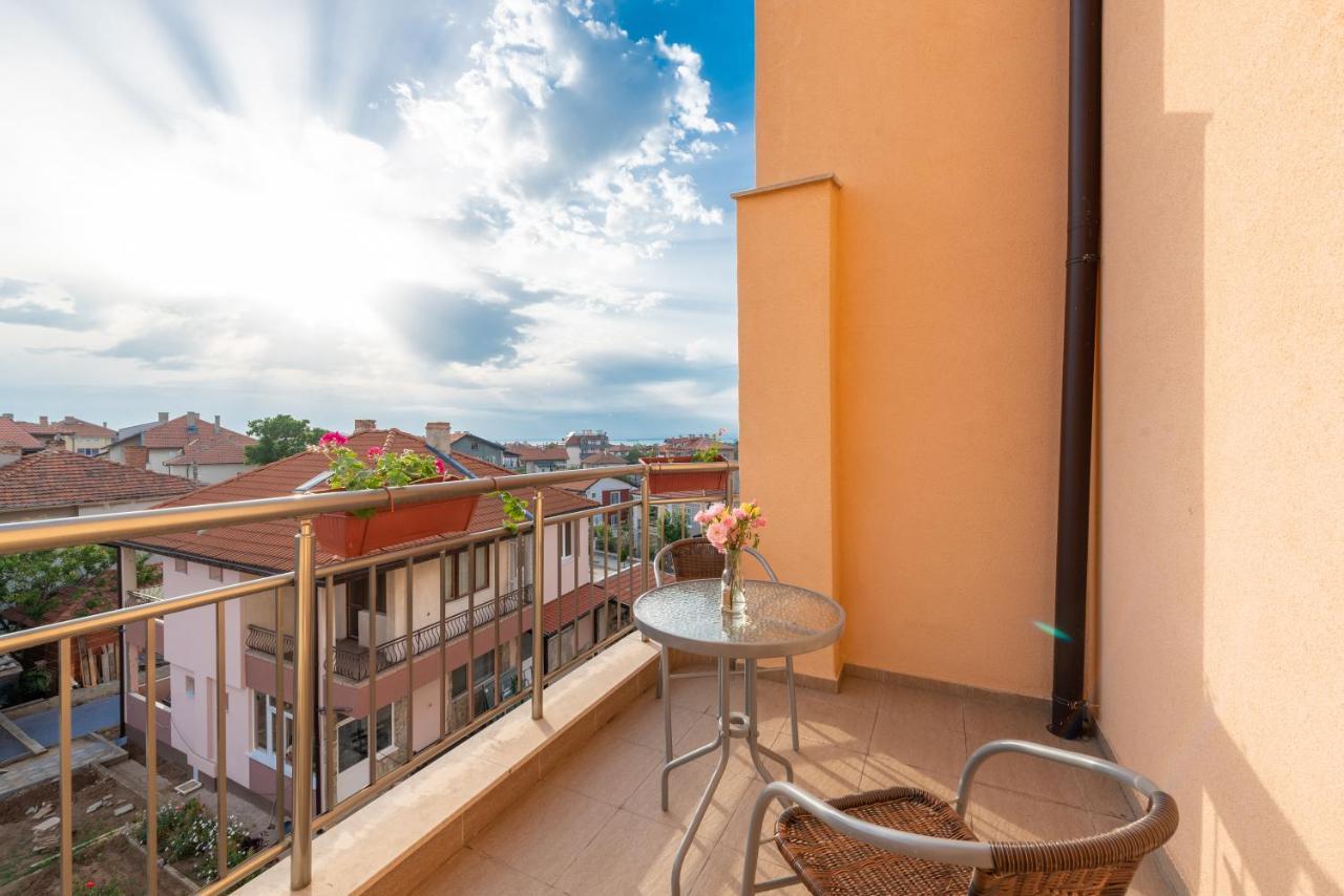 Boutique Wellness Hotel Ambrosia TTchernomorets Extérieur photo