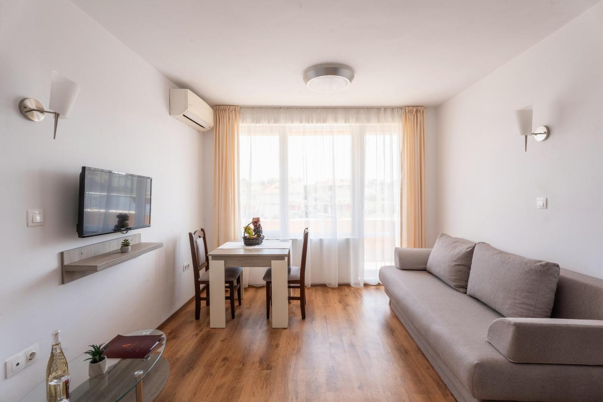 Boutique Wellness Hotel Ambrosia TTchernomorets Extérieur photo