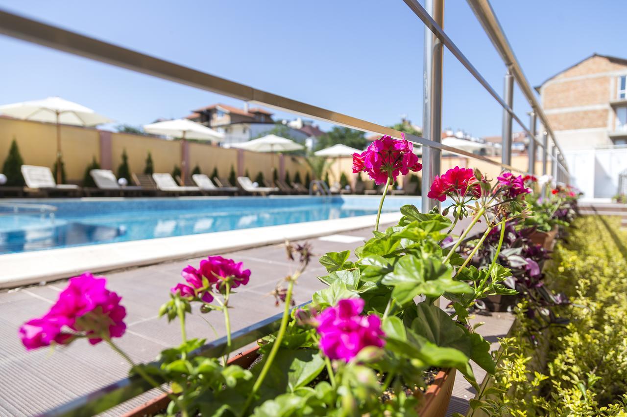 Boutique Wellness Hotel Ambrosia TTchernomorets Extérieur photo