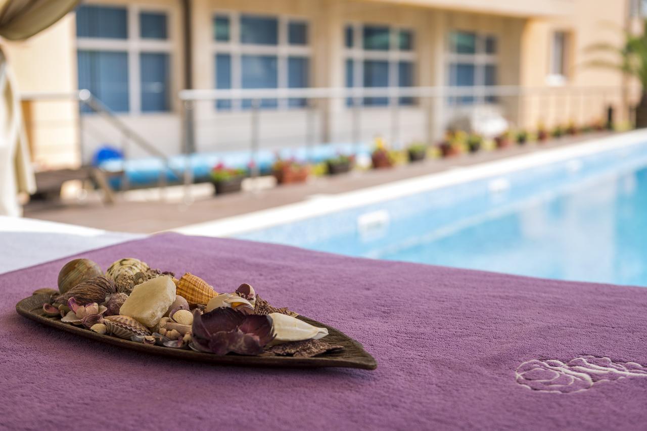 Boutique Wellness Hotel Ambrosia TTchernomorets Extérieur photo
